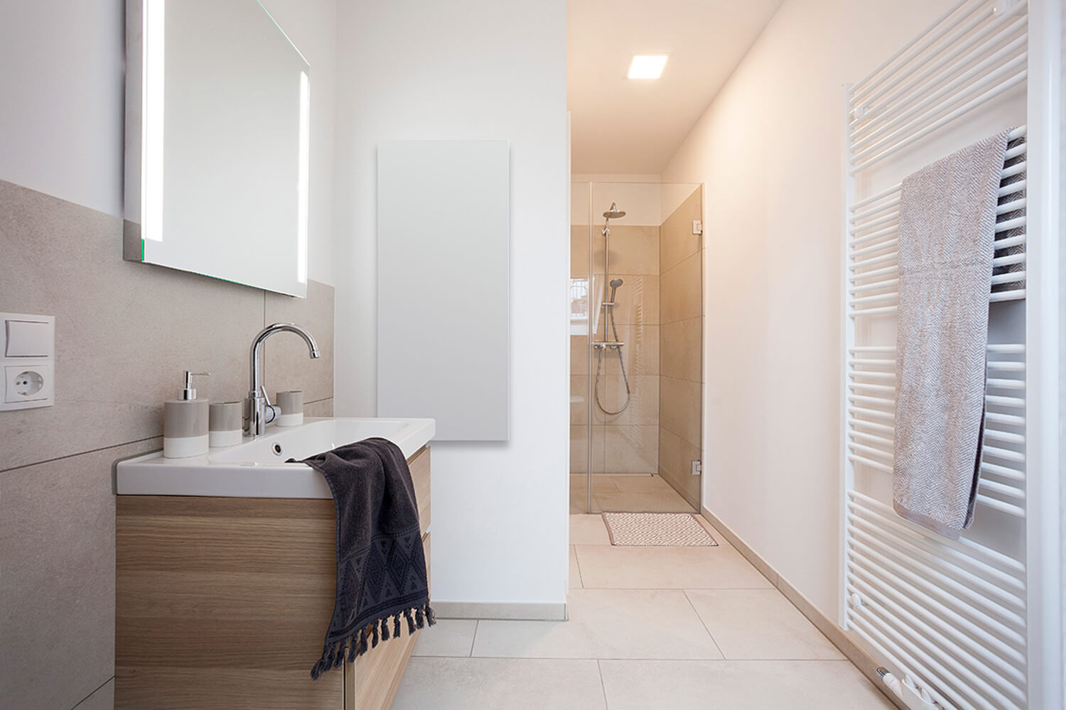 Elegante Wandheizung, die Infrarot-Wandheizung Slim Line & Slim Line Image – mit und ohne Bildmotiv – Badezimmer weiß – CILING Infrarot-Heizsysteme